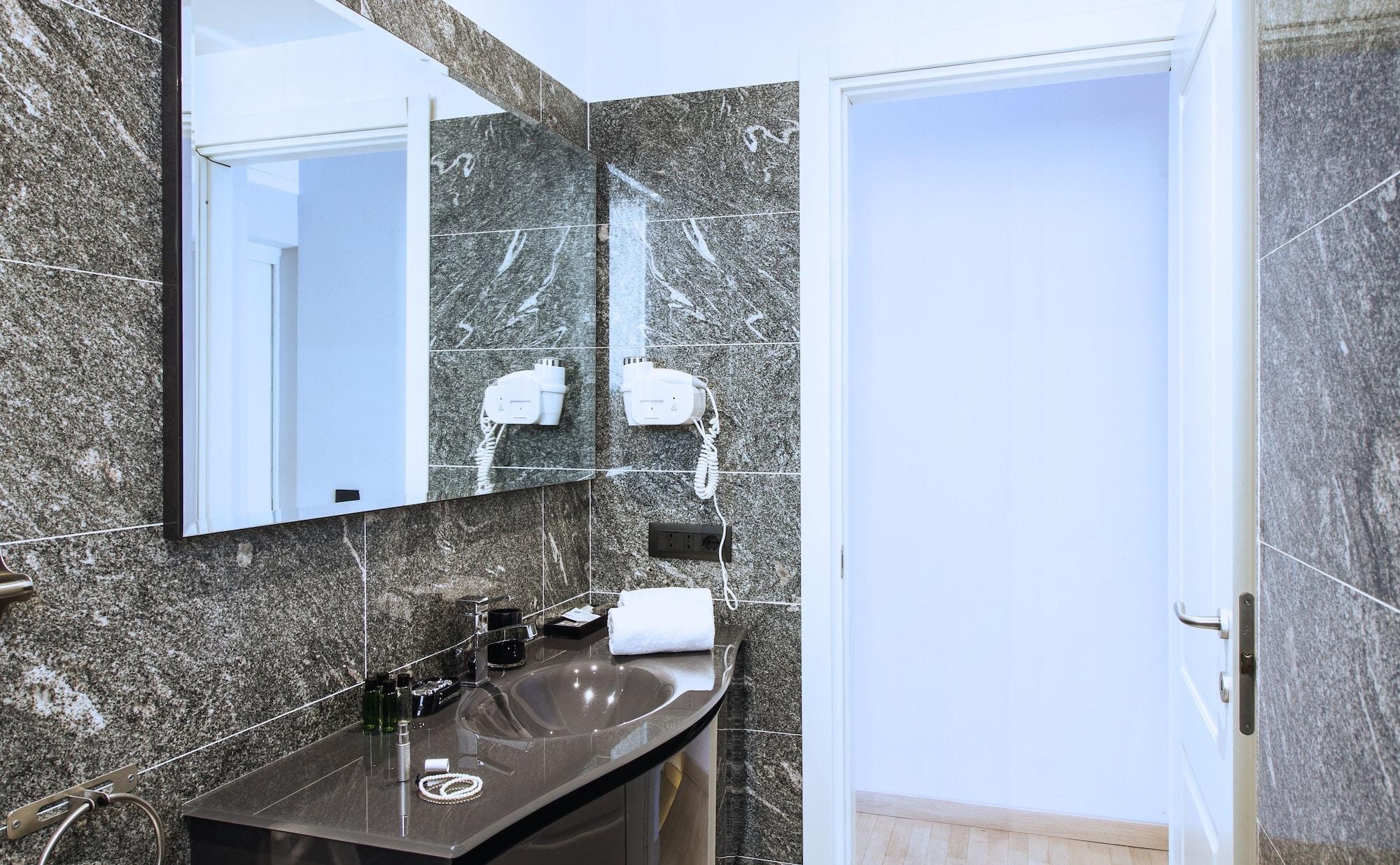 Aiello Rooms Милано Екстериор снимка