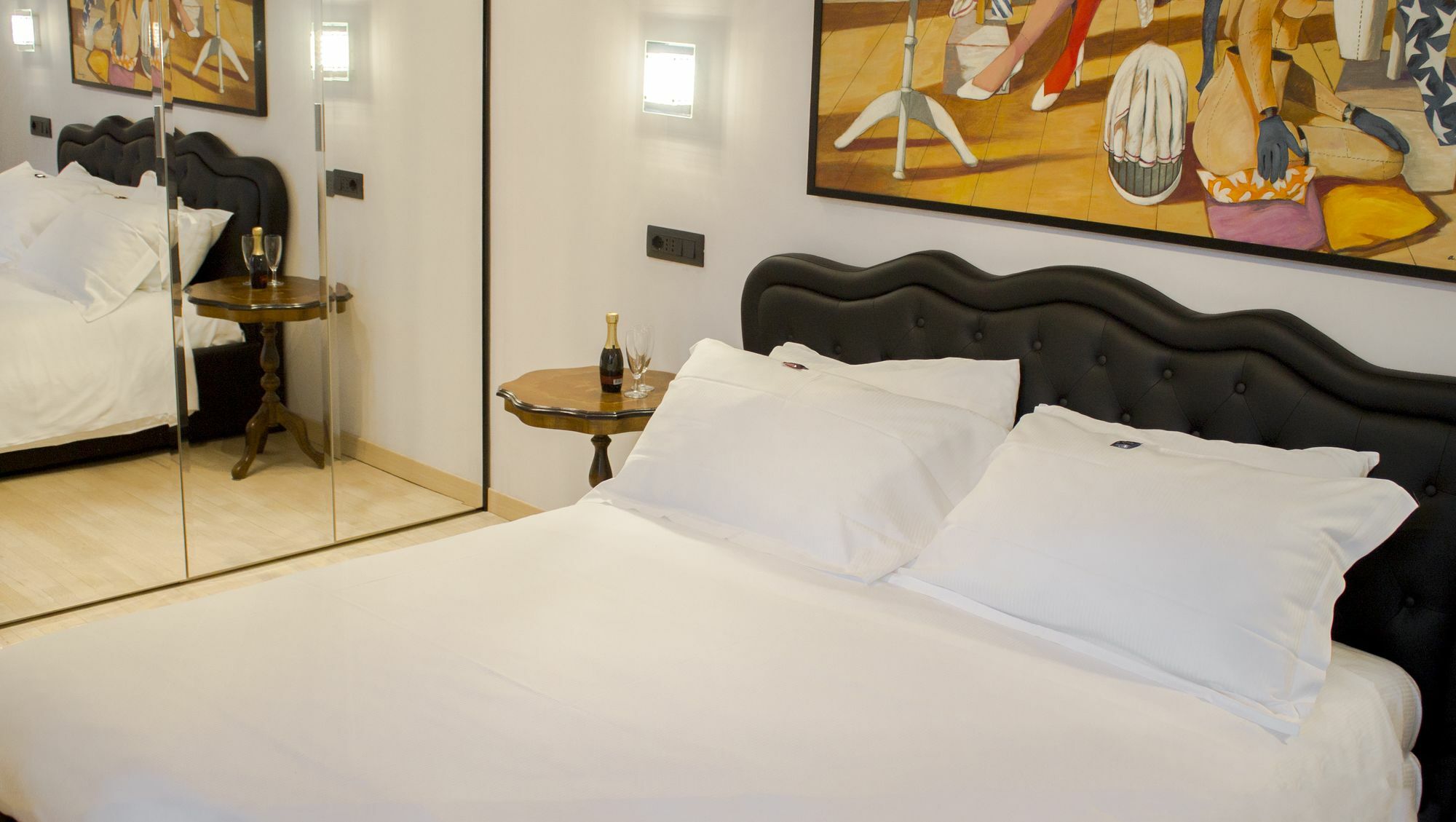 Aiello Rooms Милано Екстериор снимка